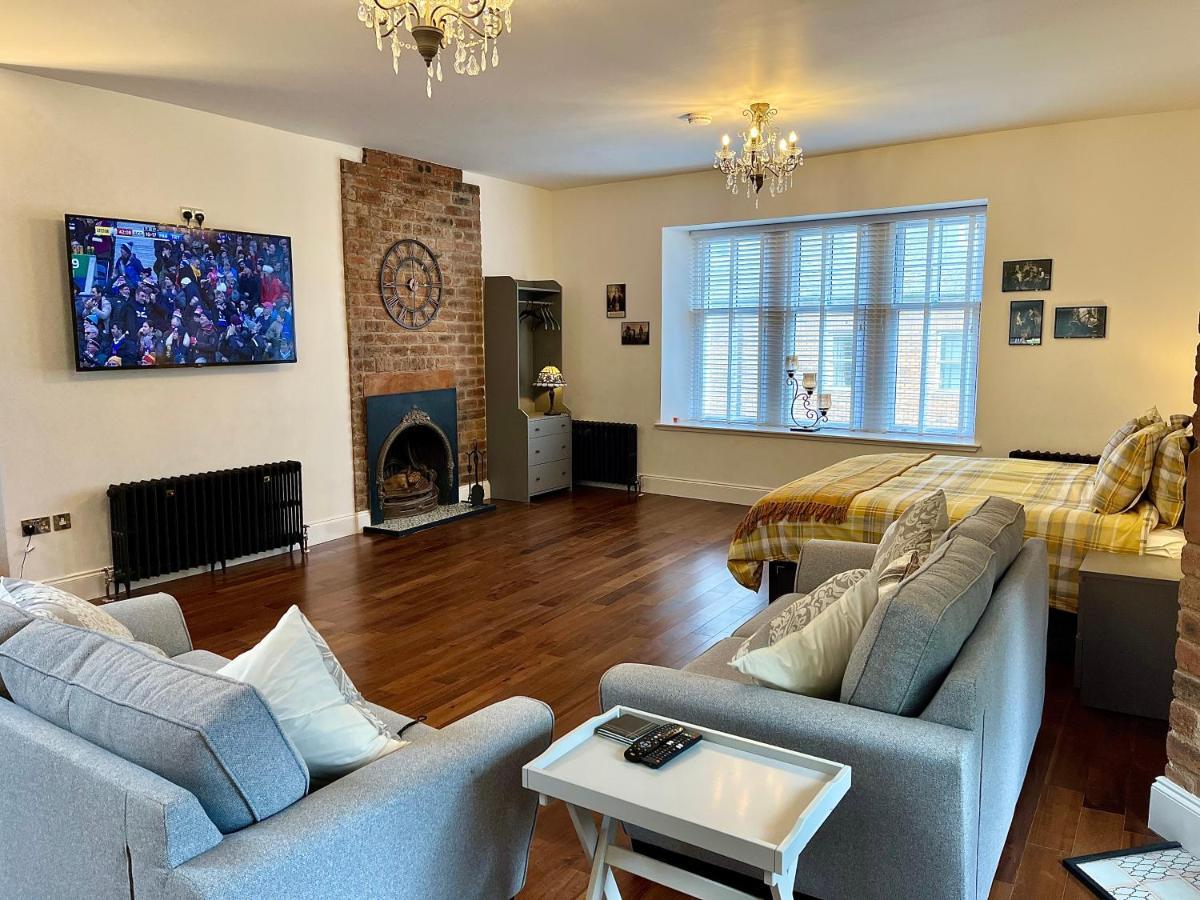 The Bards Loft, Large Studio Apartment Ayr Extérieur photo